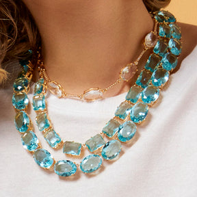 Colar Cristais Azul Claro Banhado a Ouro 18k
