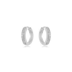 Argola com Micro Zircônias - Banho de Ródio Branco